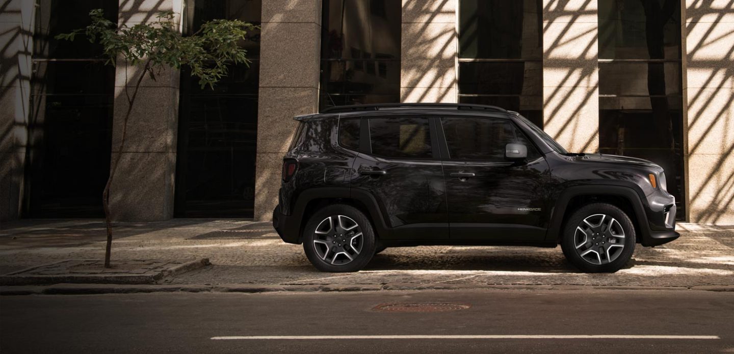 2019-Jeep-Renegade-Safety-Parking-Convenience-Overview